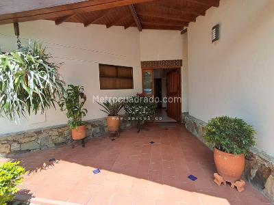 Casa de 5 alcobas en arriendo en Gualanday, Rionegro, 290 m² · foto 13 de 20