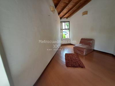 Casa de 5 alcobas en arriendo en Gualanday, Rionegro, 290 m² · foto 18 de 20