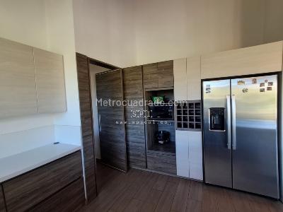 Casa de 3 alcobas en arriendo en Vereda Ojo De Agua, Rionegro, 220 m² · foto 3 de 19