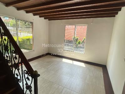 Casa de 5 alcobas en arriendo en Loma De Los Balsos, Medellín, 330 m² · foto 17 de 20