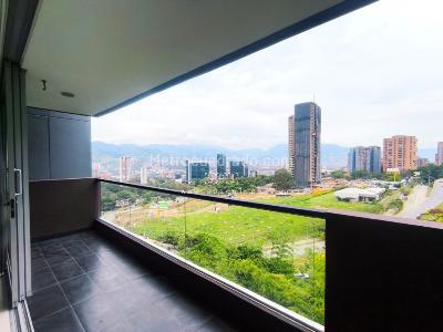 Apartamento de 3 alcobas en arriendo en Loma De Los Balsos, Medellín, 100 m² · foto 7 de 19