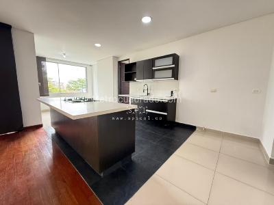 Apartamento de 3 alcobas en venta en El Poblado, Medellín, 250 m² · foto 4 de 20