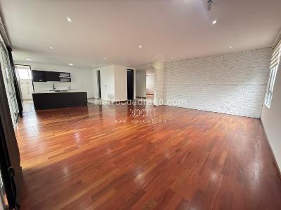 Apartamento de 3 alcobas en venta en El Poblado, Medellín, 250 m² · foto 5 de 20