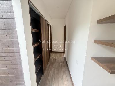Casa de 3 alcobas en venta en Alto De Palmas, Envigado, 360 m² · foto 13 de 17