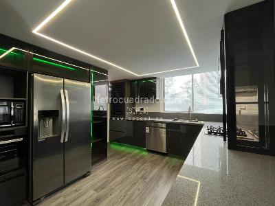 Apartamento de 3 alcobas en arriendo en Los Balsos, Medellín, 117 m² · foto 2 de 20