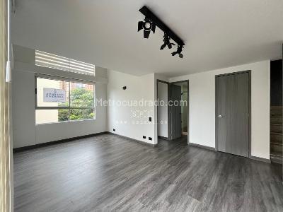 Apartamento de 3 alcobas en arriendo en Los Balsos, Medellín, 117 m² · foto 13 de 20