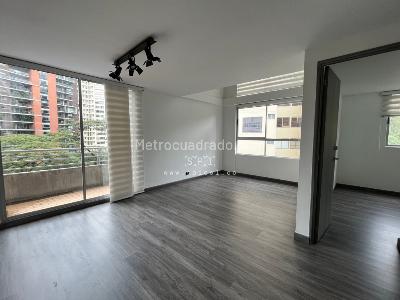 Apartamento de 3 alcobas en arriendo en Los Balsos, Medellín, 117 m² · foto 16 de 20