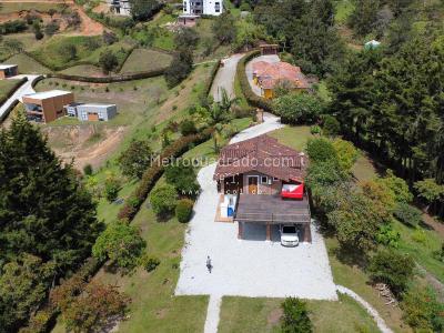 Casa de 3 alcobas en arriendo en Vereda Ojo De Agua, Rionegro, 230 m² · foto 9 de 17