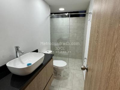 Apartamento de 3 alcobas en venta en La Florida, Medellín, 109 m² · foto 17 de 19