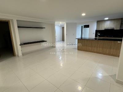 Apartamento de 3 alcobas en venta en La Florida, Medellín, 109 m² · foto 2 de 19
