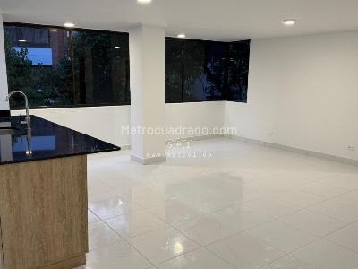 Apartamento de 3 alcobas en venta en La Florida, Medellín, 109 m² · foto 5 de 19
