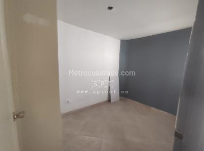 Casa de 4 alcobas en arriendo en Manila, Medellín, 350 m² · foto 4 de 12