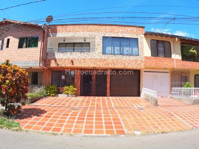 Casas en Arriendo en Calasanz, Medellín - Vivienda Nueva y Usada
