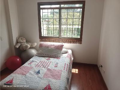Casa de 4 alcobas en venta en Aves Maria, Sabaneta, 217 m² · foto 11 de 17