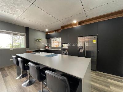 Casa de 4 alcobas en venta en La Estrella, Medellín, 540 m² · foto 6 de 20