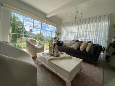 Casa de 4 alcobas en venta en La Estrella, Medellín, 540 m² · foto 9 de 20