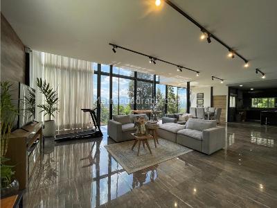 Casa de 4 alcobas en venta en La Estrella, Medellín, 540 m² · foto 10 de 20