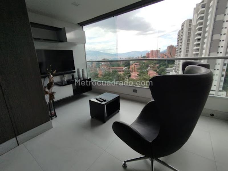 Modern 3BR Apartment in La Abadía (170 m²) - 6