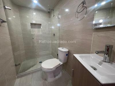 Apartamento de 4 alcobas en arriendo en La Castellana, Medellín, 84 m² · foto 7 de 20