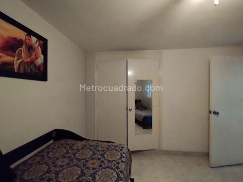 Apartamento Amplio de 3 Alcobas en el Centro de Medellín - 7