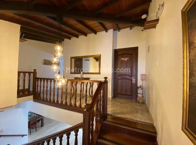 Casa de 5 alcobas en arriendo en Laureles Medellin, Medellín, 230 m² · foto 3 de 13