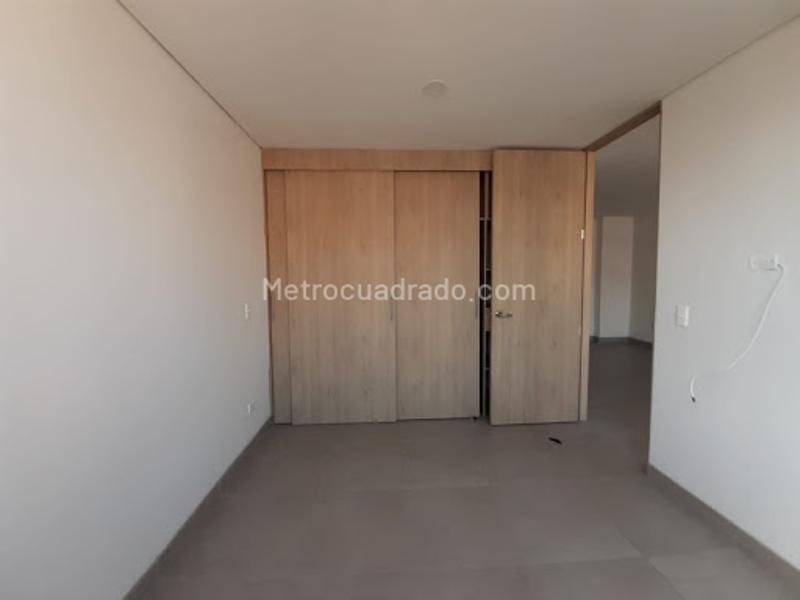 Studio Nuevo de 1 Alcoba en El Nogal Los Almendros - 4