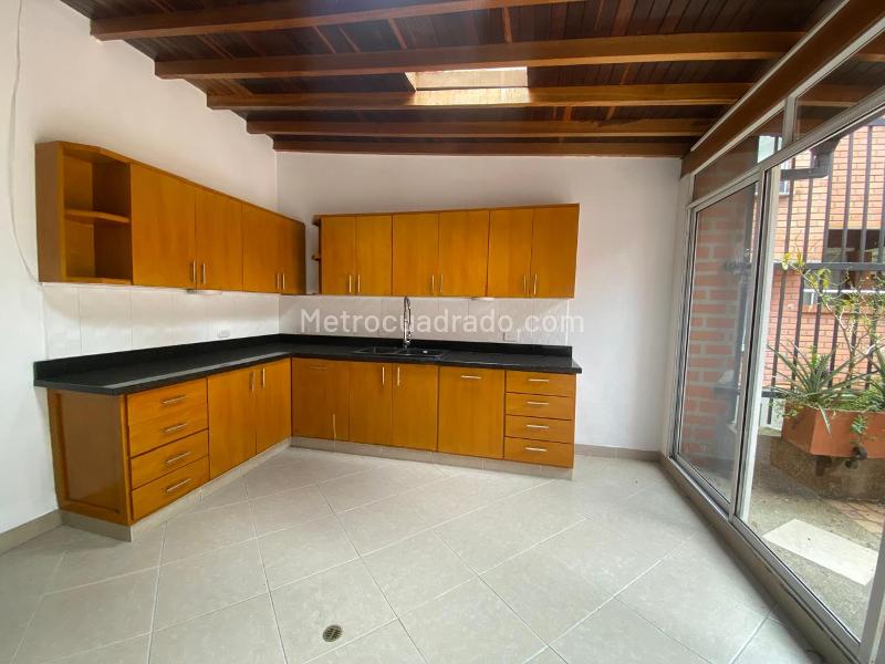 3BR Duplex House for Rent in San Lucas El Poblado - 5