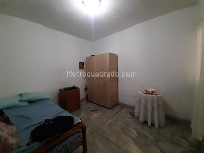 Casa de 3 alcobas en arriendo en San Joaquin Laureles, Medellín, 100 m² · foto 7 de 13