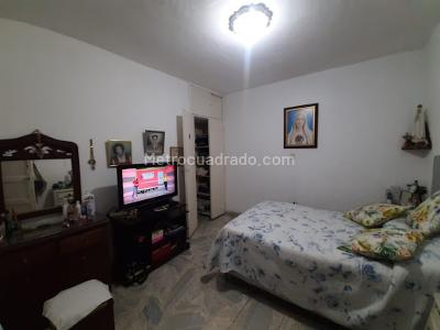 Casa de 3 alcobas en arriendo en San Joaquin Laureles, Medellín, 100 m² · foto 10 de 13