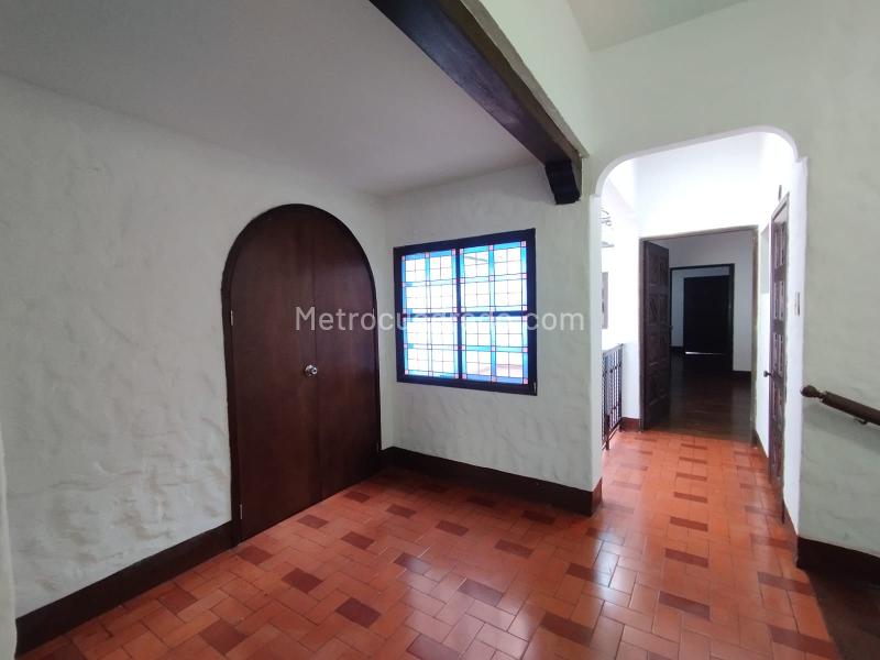 Casa de 4 Alcobas en La Candelaria - 5