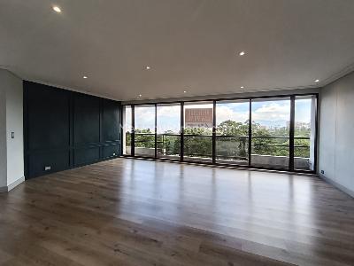 Apartamento de 3 alcobas en arriendo en San Lucas, Medellín, 370 m² · foto 2 de 20