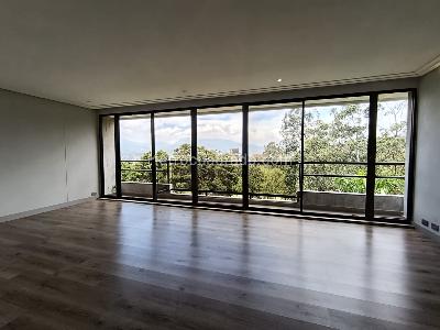Apartamento de 3 alcobas en arriendo en San Lucas, Medellín, 370 m² · foto 3 de 20