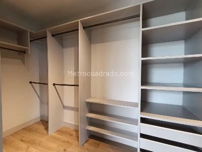 Apartamento de 3 alcobas en arriendo en San Lucas, Medellín, 370 m² · foto 16 de 20