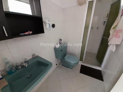 Casa de 5 alcobas en arriendo en Florida Nueva, Medellín, 375 m² · foto 12 de 20