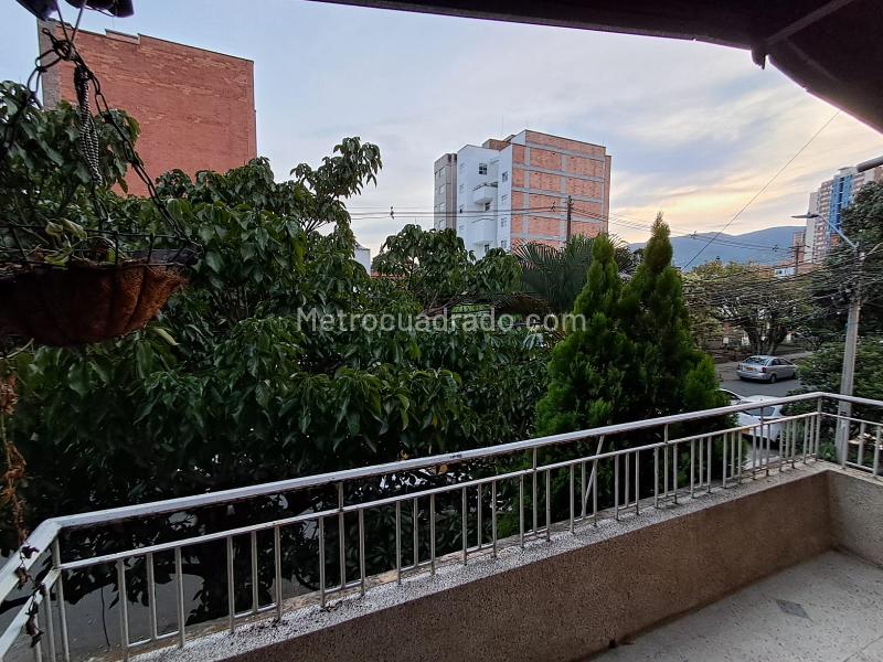 Versatile 5BR House in Calasanz - 5