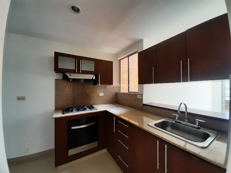 Apartamento en Arriendo, Loma Del Escobero Envigado, Envigado - 4