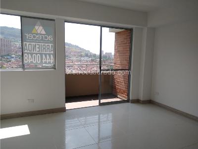 Apartamento de 3 alcobas en venta en Niquia, Medellín, 71 m² · foto 2 de 16