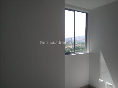 Apartamento de 3 alcobas en venta en Niquia, Medellín, 71 m² · foto 3 de 16