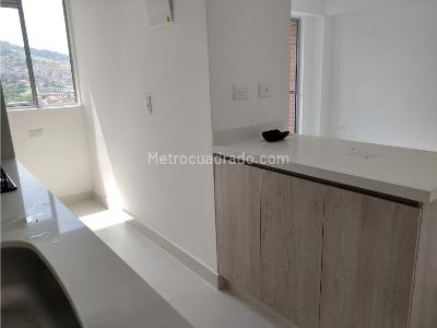 Apartamento de 3 alcobas en venta en Niquia, Medellín, 71 m² · foto 8 de 16