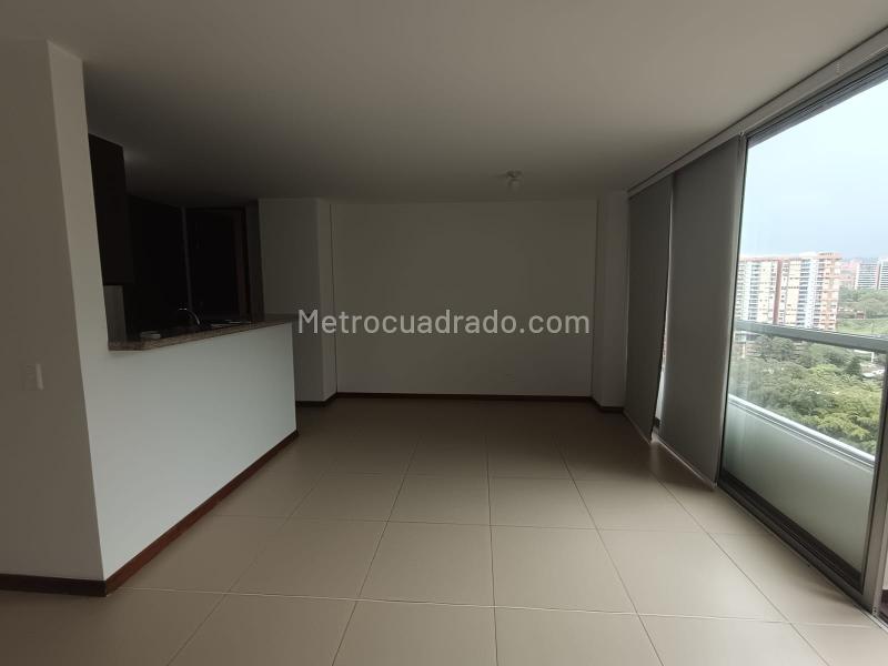 Apartamento en arriendo en El Esmeraldal, Envigado - 2