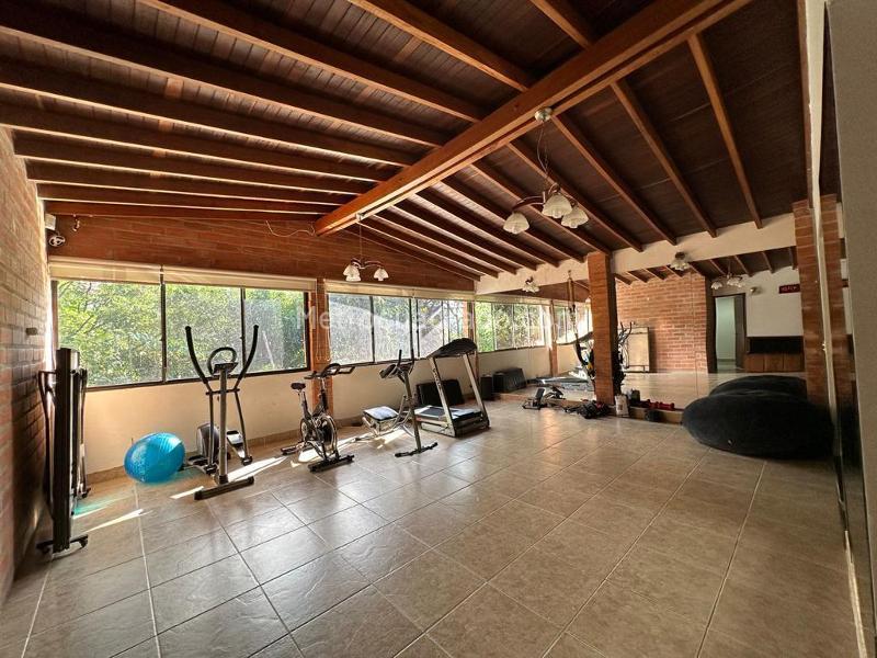 Excellent 5BR House in Altos Del Poblado - 7