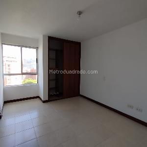 Apartamento de 2 alcobas en arriendo en Castropol, Medellín, 62 m² · foto 7 de 16
