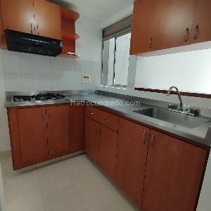 Apartamento de 2 alcobas en arriendo en Castropol, Medellín, 62 m² · foto 11 de 16