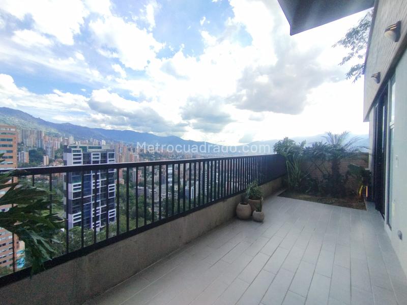 Modern 2BR Apartment with Balcony in Altos Del Poblado - 2