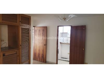 Apartamento en venta en Calasanz, Medellín · foto 8 de 18