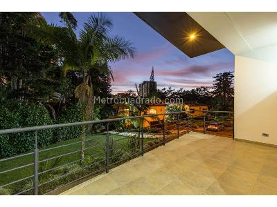 Casa de 5 alcobas en venta en Loma Cola Del Zorro, Medellín, 504 m² · foto 3 de 20