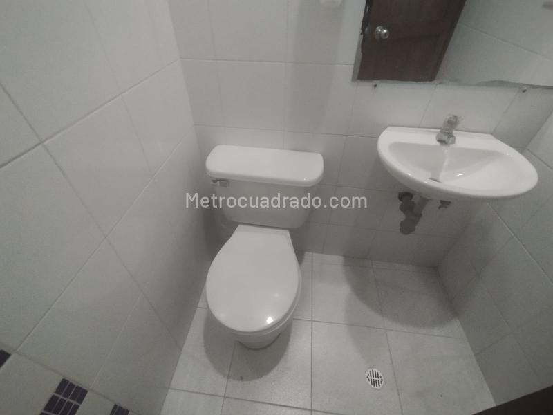 Commercial House with Elevator in Prado Medellin - 2