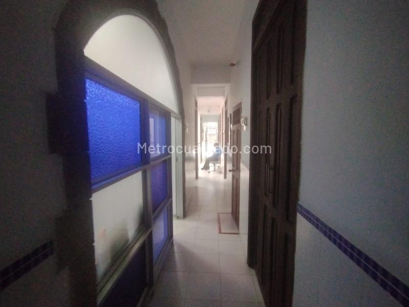 Commercial House with Elevator in Prado Medellin - 9