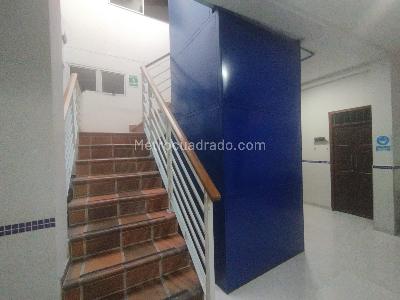 Casa de 5 alcobas en arriendo en Prado Medellin, Medellín, 438 m² · foto 10 de 20