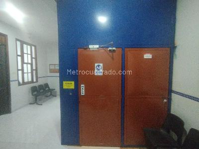 Casa de 5 alcobas en arriendo en Prado Medellin, Medellín, 438 m² · foto 11 de 20